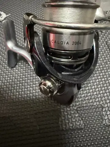 CALDIA 2004 스피닝 릴