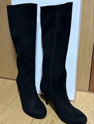 RANDA 블랙 롱 부츠 LL 사이즈는 24.5가 아닙니다