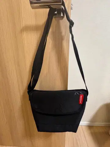 맨해튼 포티지 숄더백 마그넷식