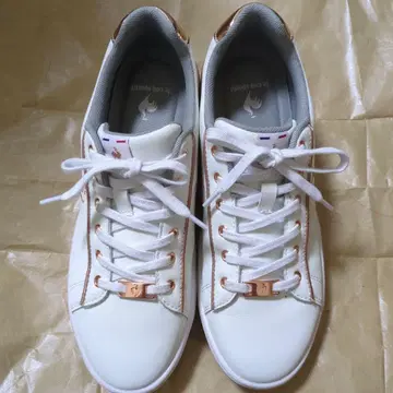 르꼬끄 스포르티브 스니커즈 화이트/핑크