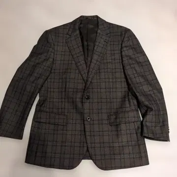 그레이 계열 체크 무늬 테일러드 자켓