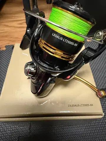 다이와 23 레갈리스 LT2500S-XH 스피닝 릴