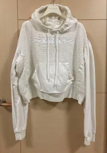 super YAYA 화이트 후디