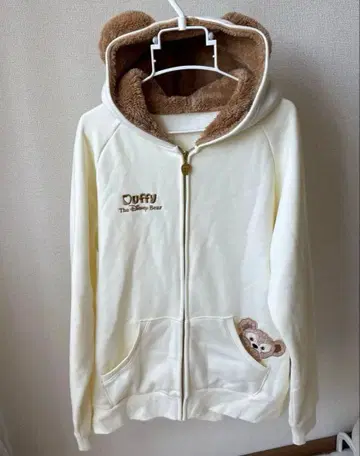 디즈니씨 더피 후드 부착 후드티 L 사이즈