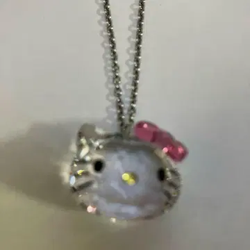 Swarovski 헬로키티 목걸이