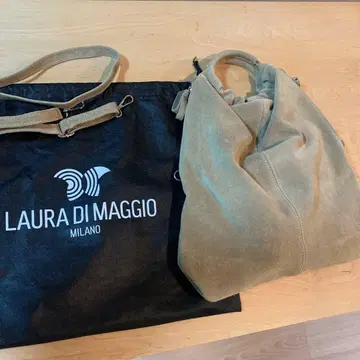 LAURA DI MAGGIO 천연 가죽 스웨이드 백