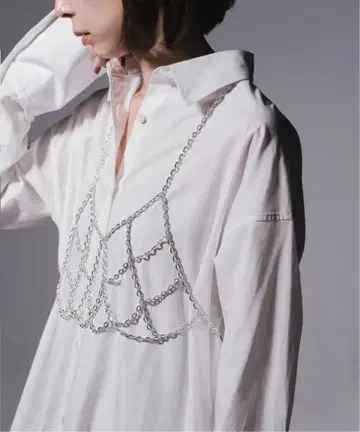 [ NOBLE 별주 ] in mood/인무드 체인 뷔스티에