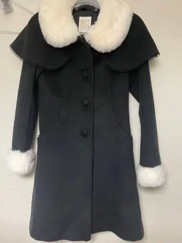 Secrethoney 롱 코트