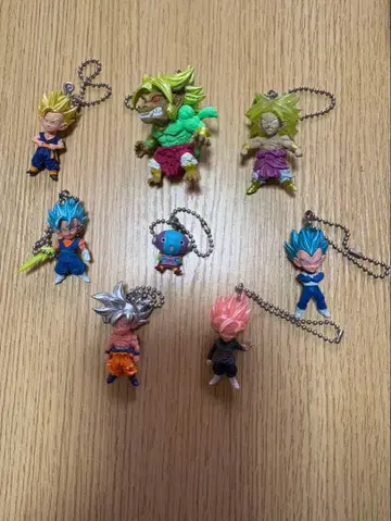 드래곤볼 키링 8개 세트