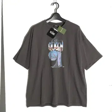 새상품 Disney Villains 빅 실루엣 T셔츠 QUEEN