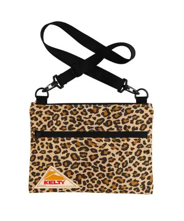 KELTY 레오파드 무늬 숄더백