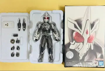 진골조제법 SH피규아트 가면라이더 오즈 사고조콤보