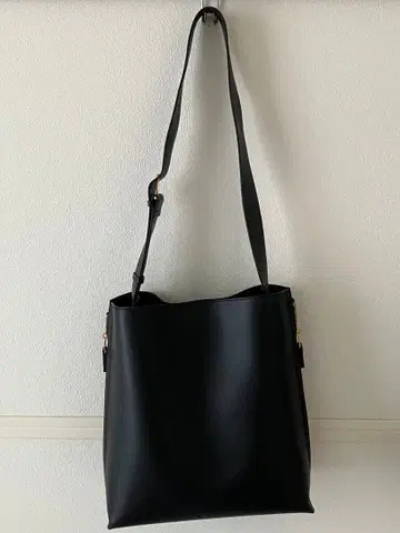 에폴 숄더백 Y BAG Shoulder Large A4 출퇴근