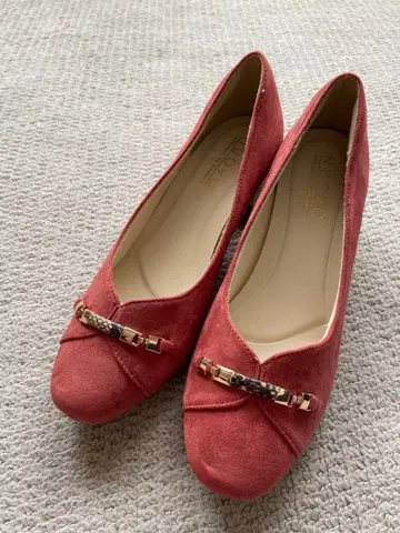 새상품 누오보 펌프스