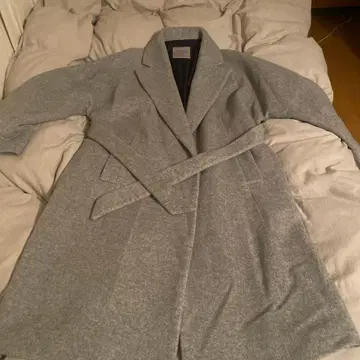 ZARA BASIC 그레이 가운 코트 M 사이즈