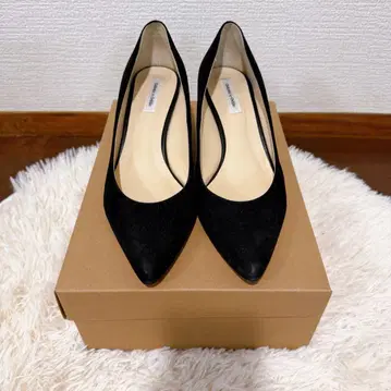 블랙 스웨이드 스틸레토 하이힐