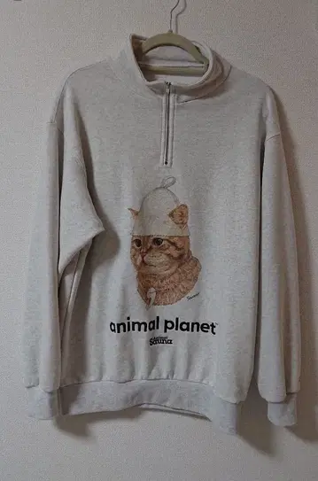 사우베니아 애니멀 플래닛 하프 지퍼 맨투맨 프릭스스토어