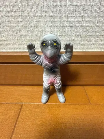 베어 모델 갓츠 외계인 미니 소프트 비닐 헤더 포함