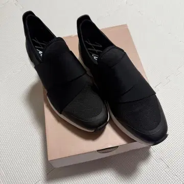 블랙 슬립온 23cm HAWKINS