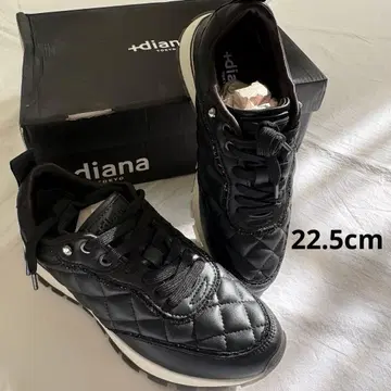새상품 [다이애나] 플러스 스니커즈 22.5cm 블랙