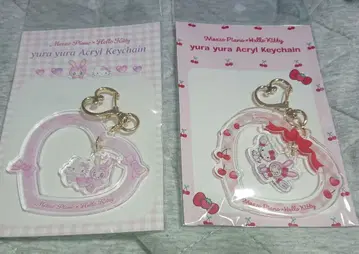 메조 피아노 키티 흔들흔들 아크릴 키체인