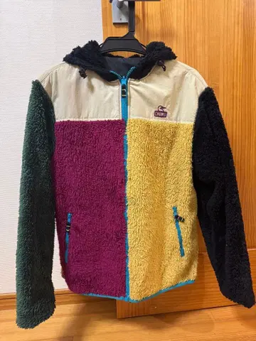 CHUMS 멀티 컬러 플리스 & 나일론 리버서블 자켓