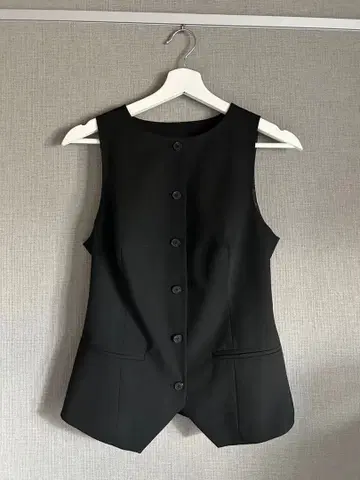 블랙 슬리브리스 베스트