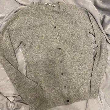미사용품 유니클로 캐시미어 가디건 M 그레이