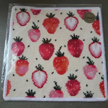 [ 완판 ] 페이러 손수건 스트로베리 도트