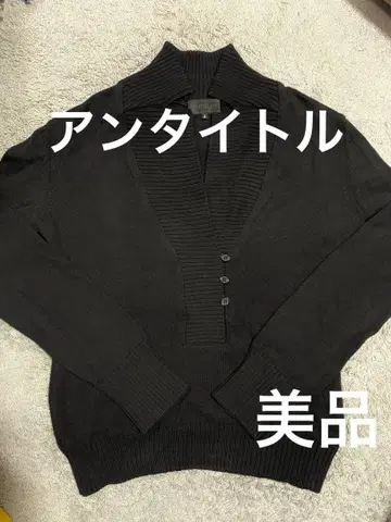 UNTITLED 블랙 니트 스웨터 사이즈 2. 디자인이 귀엽습니다.