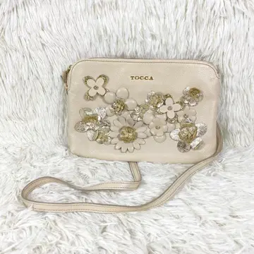 [ TOCCA ] 소가죽 꽃 플라워 모티브 숄더백