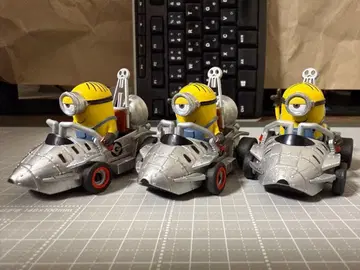 미니언 미니언즈 피버 풀백 카