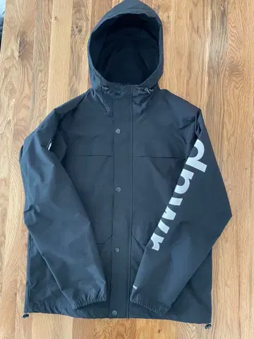 ZARA 마운틴 후드티 나일론 자켓