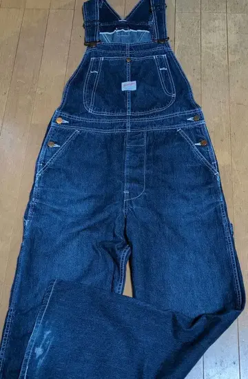 Wrangler 다크 데님 오버롤