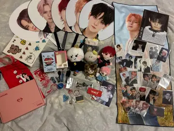 TREASURE 요시 굿즈 묶음 판매