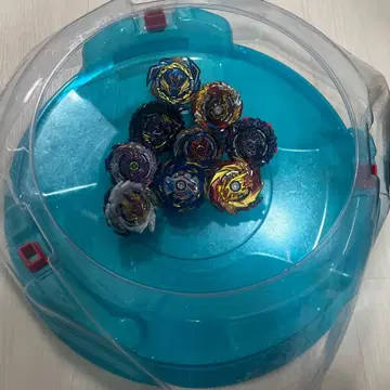 베이블레이드 세트 스타디움 2개 런처 7개 50개 이상 일괄 판매