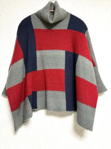 코이비토 미사키 터틀 니트 그레이 빨간색 네이비