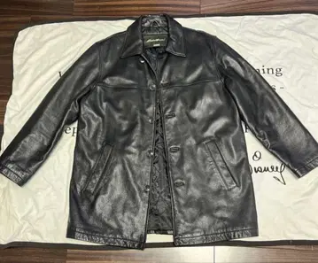 에디바우어 소가죽 코트 M 사이즈