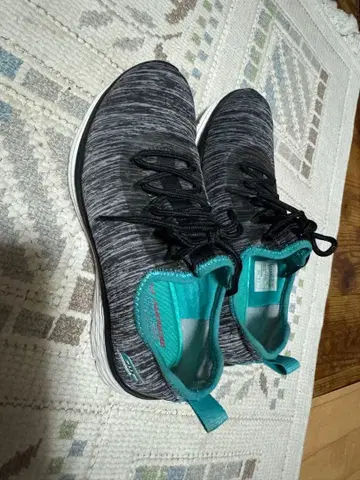 SKECHERS 스니커즈