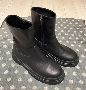 SLOBE IENA 슬로브 이에나 트랙 밑창 부츠 블랙 23.5cm