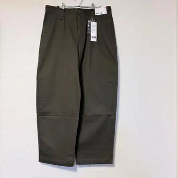 유니클로 U 와이드 핏 치노 팬츠 다크 브라운 택 포함 미사용 새상품