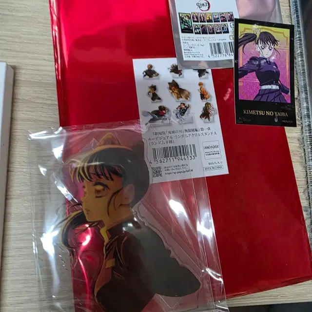 [판매] 귀멸의 칼날 무한성 키비주얼 아크릴스탠드 A 카나오