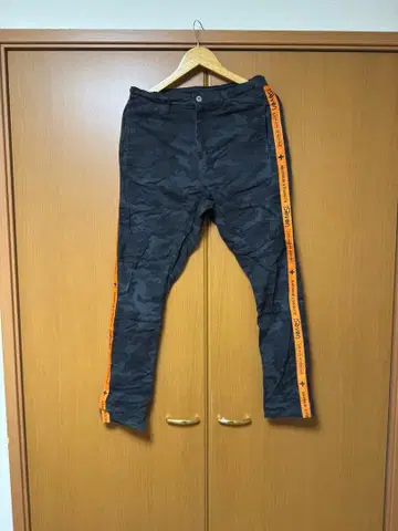 스튜디오 세븐 팬츠 블랙 카모플라쥬