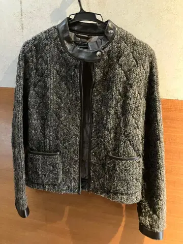 노카라 자켓 그레이 니트 타미힐피거