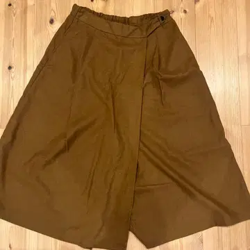 SWARM 브라운 큐롯