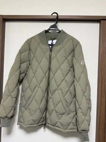 PYRENEX 피레넥스 ARIES 에어리즈 다운 자켓