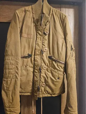 moussy 카키 N-2B 플라이트 자켓
