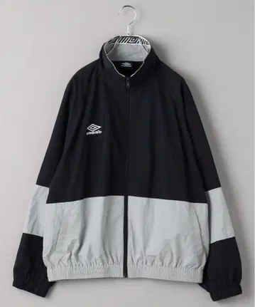 완판템 UMBRO 엄브로 나일론 자켓 네이비