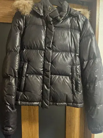 moussy 블랙 퍼 후드 다운 자켓 다운 90%