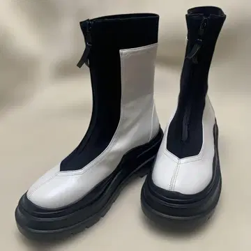 [ 새상품 ] MARECHAL TERRE 집업 청키 부츠 24.5cm